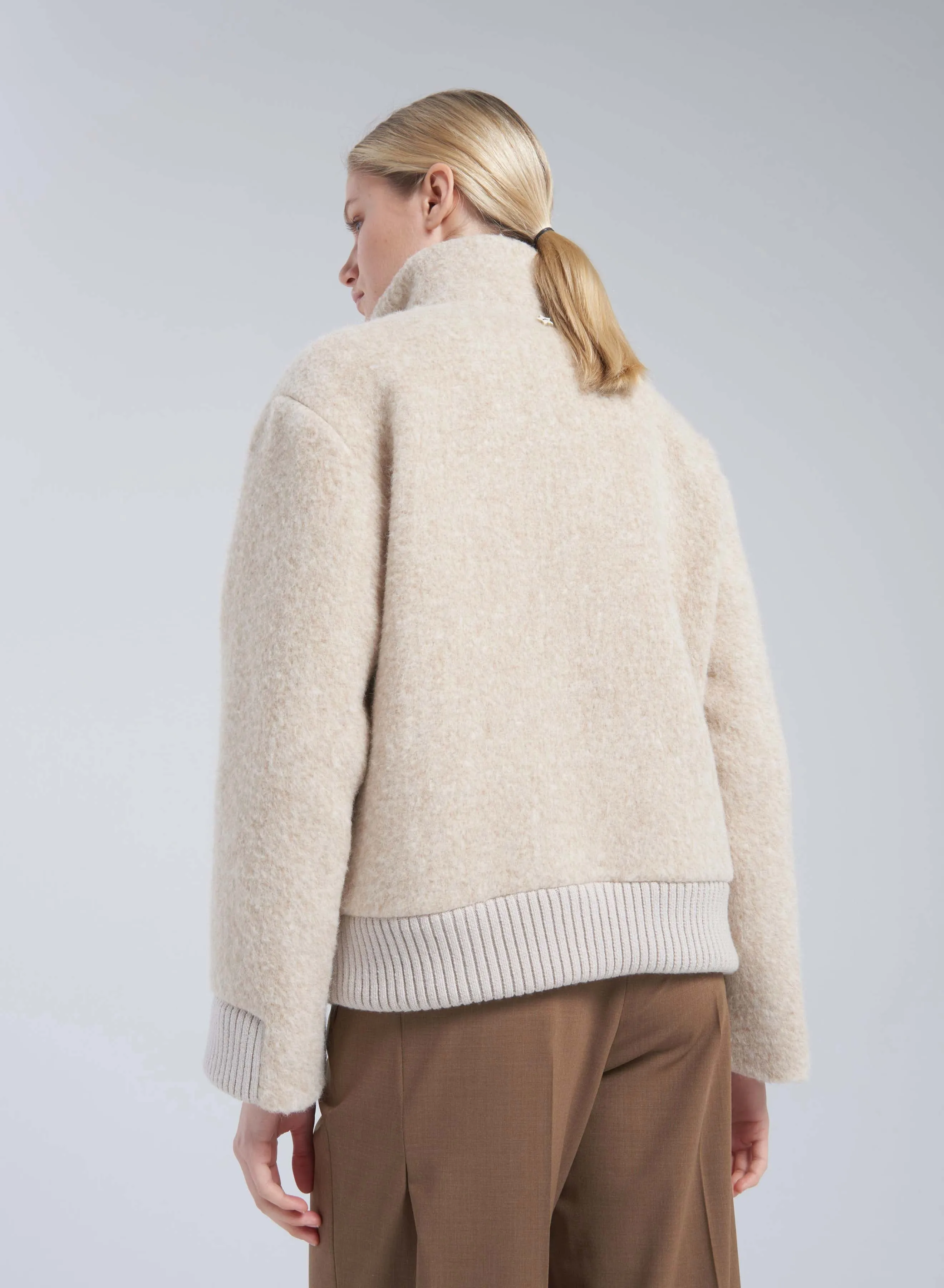 BOMBER IN ALPACA E LANA