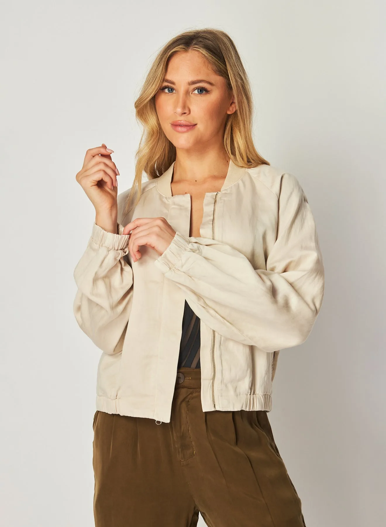 Chloe Clean Bomber Jacket - Soft Pearl