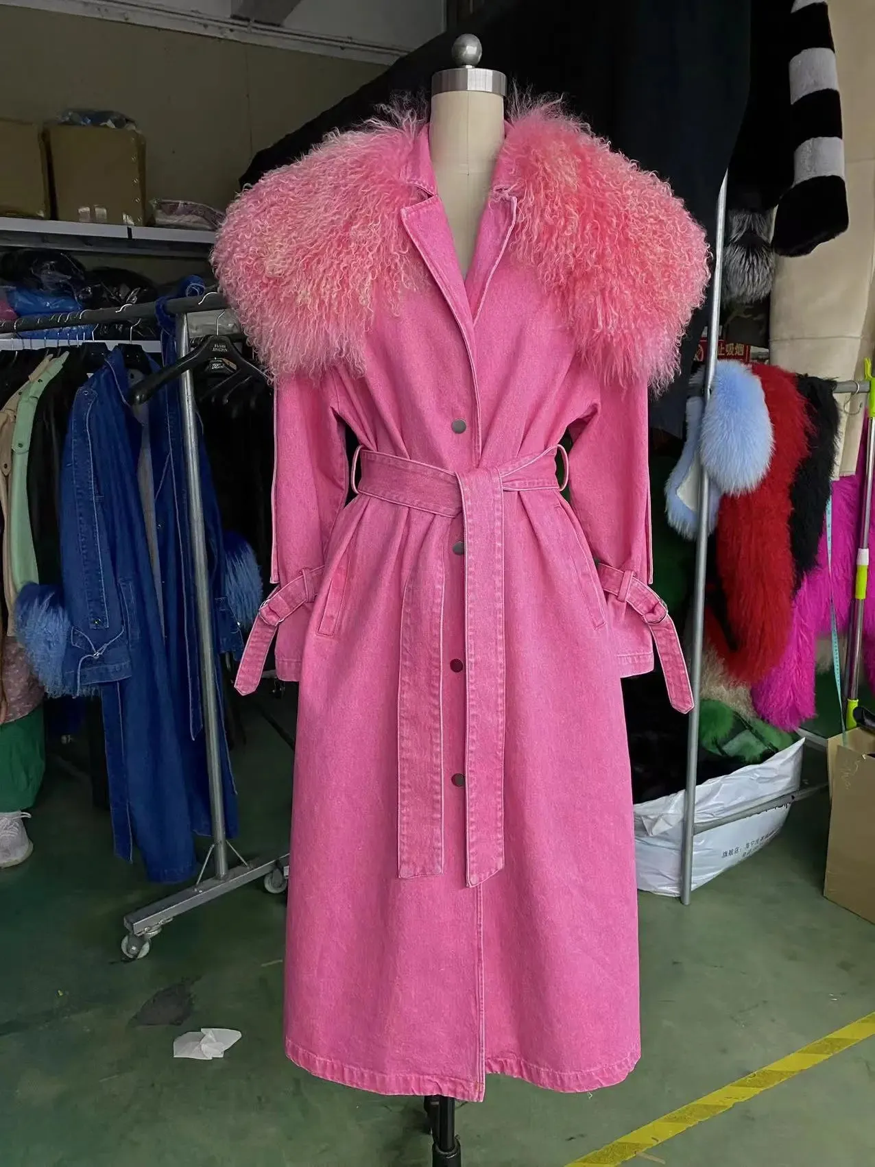 Pinky pink long fur collar jean coat